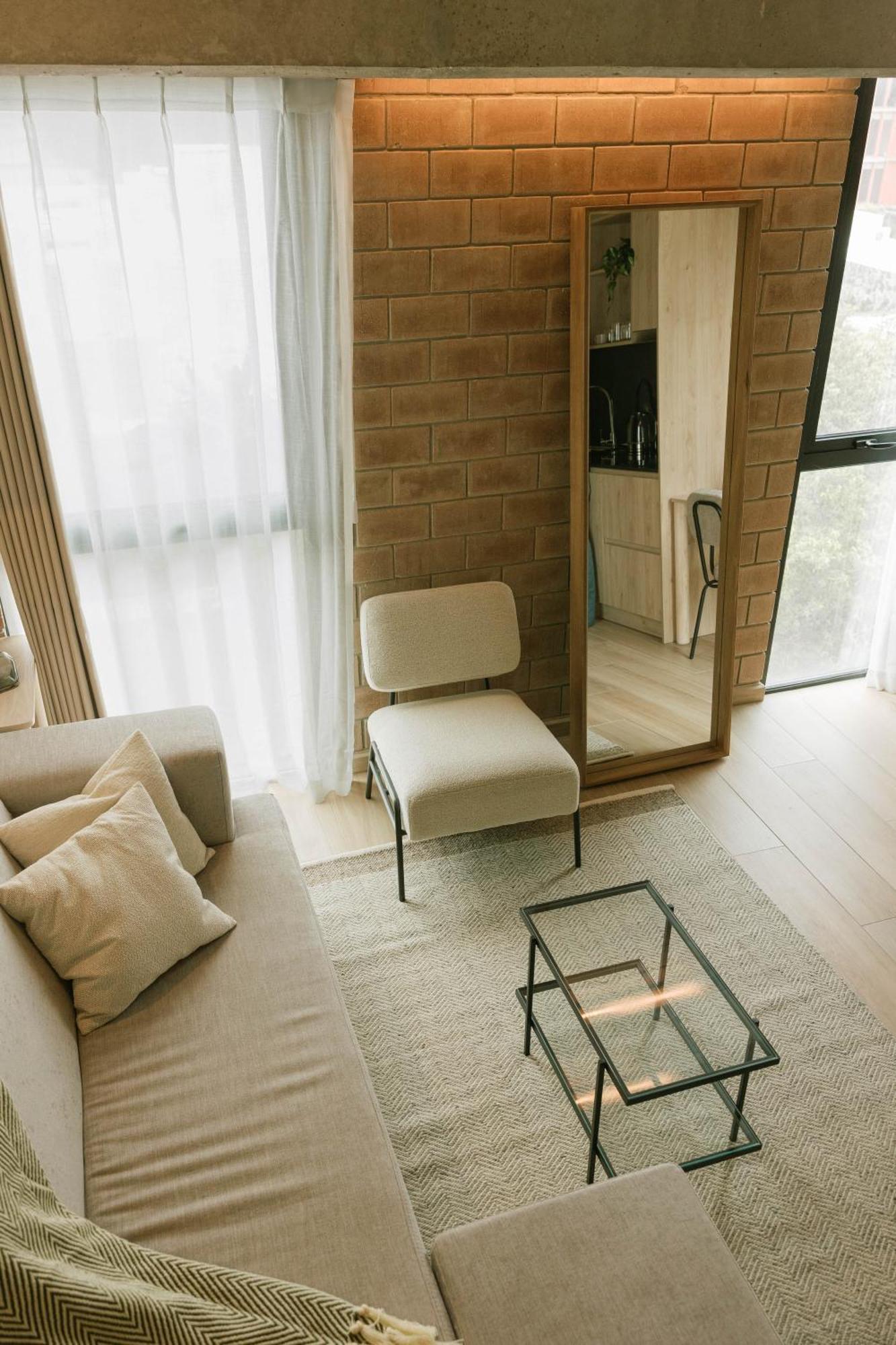 Mutuo Vive Aparthotel Guadalajara Luaran gambar